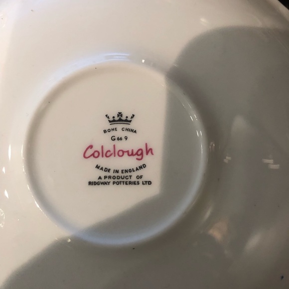 Vintage Clolclough England 8311 Footed Cup & Saucer 8oz with Yellow Gold Accents - Picture 6 of 8